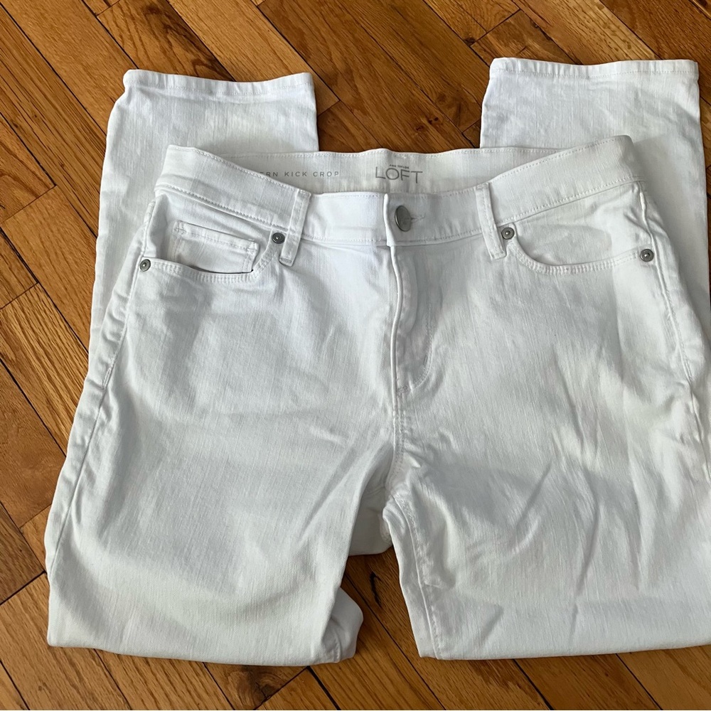 LOFT Kick Crop White Jeans size 8